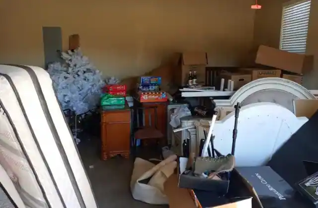 2 Vets Junk RemovaL and Demolition LLC junk removal business photo 2