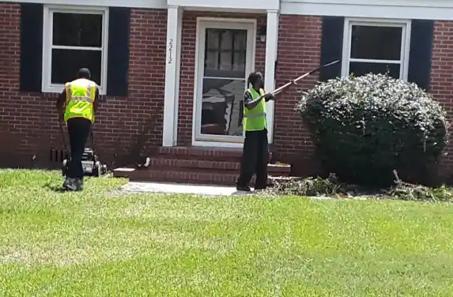 AMAN Lawn Care Services, LLC lawn care business photo 1