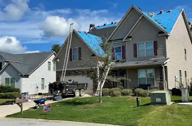 Uroza Construction LLC roofing business photo 2